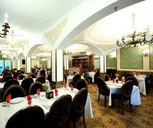 restaurant6